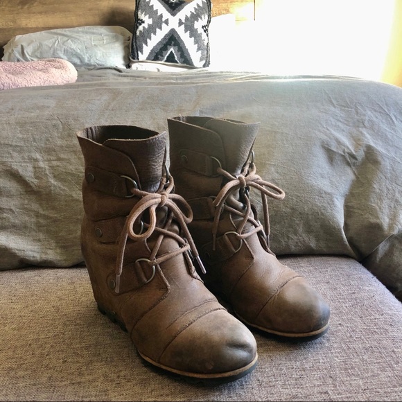 Sorel Shoes - Sorel Joan of Arctic Wedge Boot